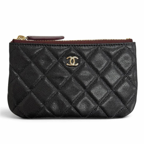 O Case Clutch Quilted Caviar Mini