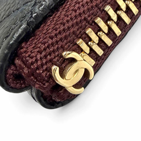 O Case Clutch Quilted Caviar Mini