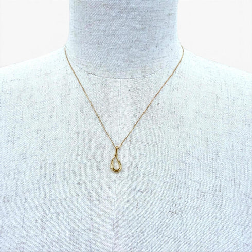 Open Teardrop Pendant Necklace 18K Yellow Gold