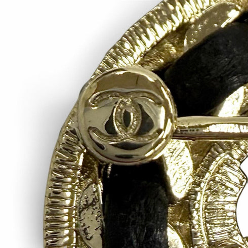 CC Logo Brooch Gold-Tone Metal