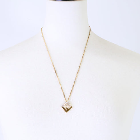 Forever Pendant Necklace Gold