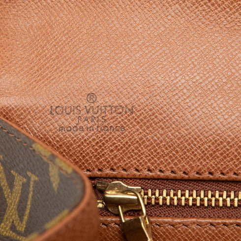 Dame Pochette Monogram Canvas GM