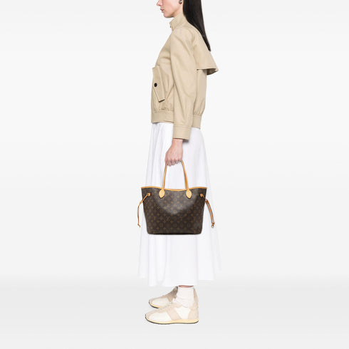 Neverfull Tote Monogram Canvas MM