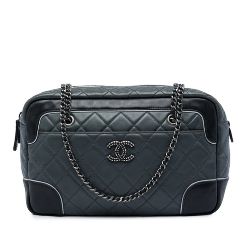 Bicolor CC Flap Bag Quilted Calfskin Medium