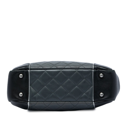 Bicolor CC Flap Bag Quilted Calfskin Medium