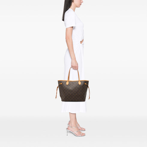 Neverfull Tote Monogram Canvas MM