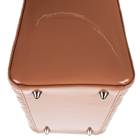 Lady Dior Bag Cannage Quilt Patent Medium
