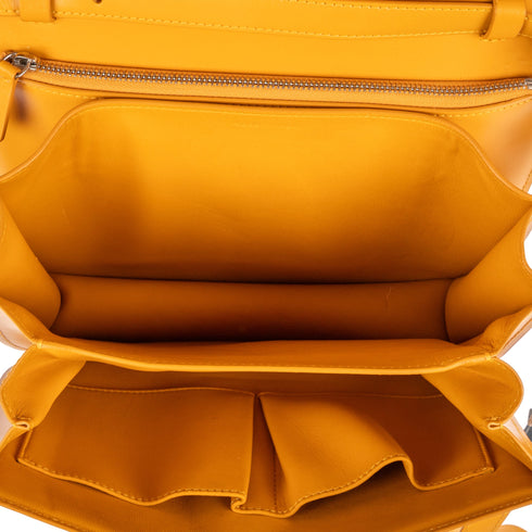 Classic Box Bag Smooth Leather Medium