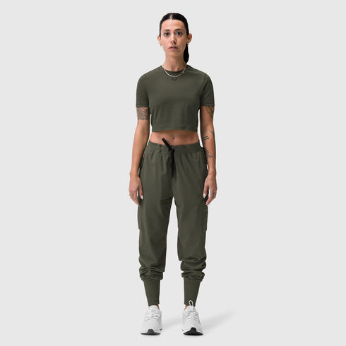 W019. LYCRA® Cropped Tee - Olive