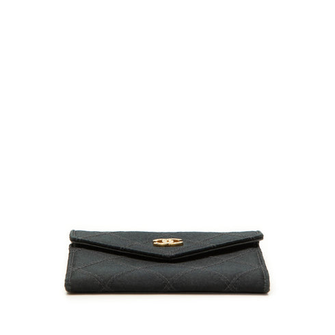 CC Compact Classic Flap Wallet Quilted Caviar