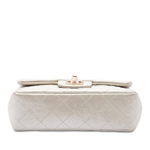Classic Single Flap Bag Quilted Iridescent Calfskin Mini