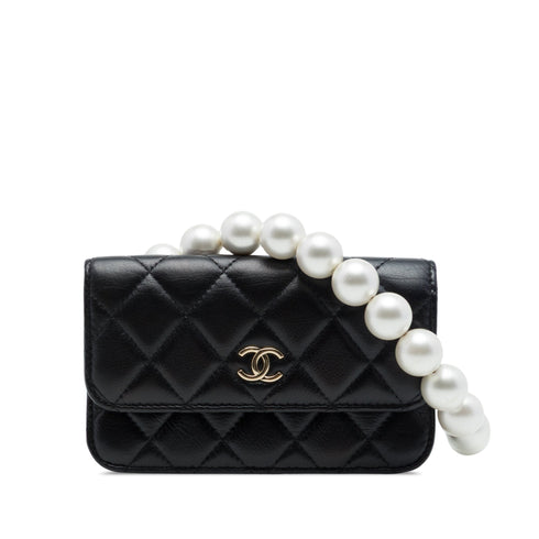 Pearl Strap CC Wallet on Chain Quilted Calfskin