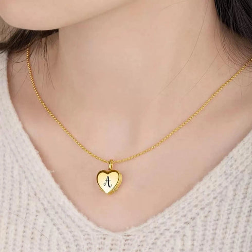 Custom Family Photo Locket Engraved Name Pendant