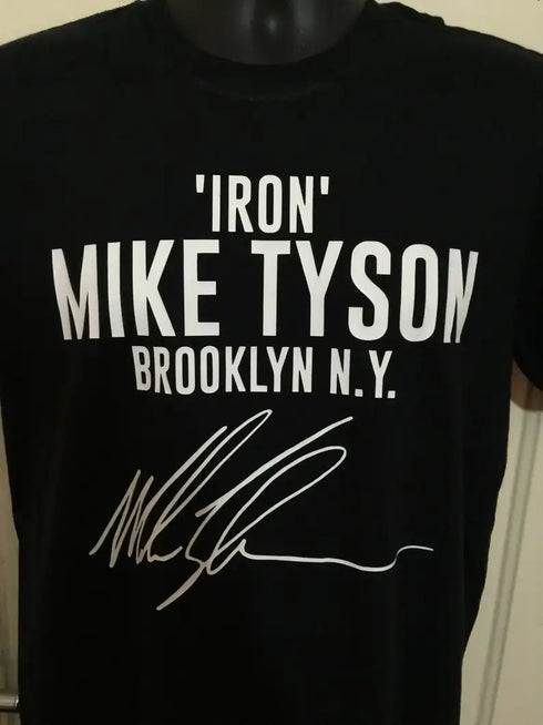 Iron Mike Tyson Autograph Boxing Fans Graphic T-Shirt