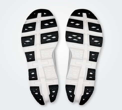 Women's On Cloudmonster 3
