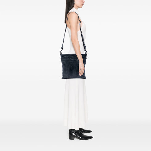 Flat Messenger Bag Intrecciato Nappa Medium