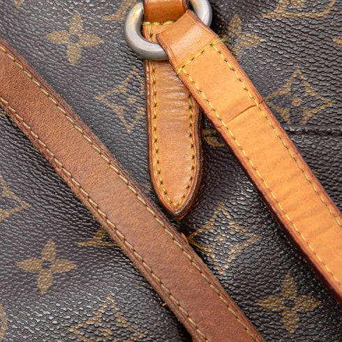 Totally Handbag Monogram Canvas MM