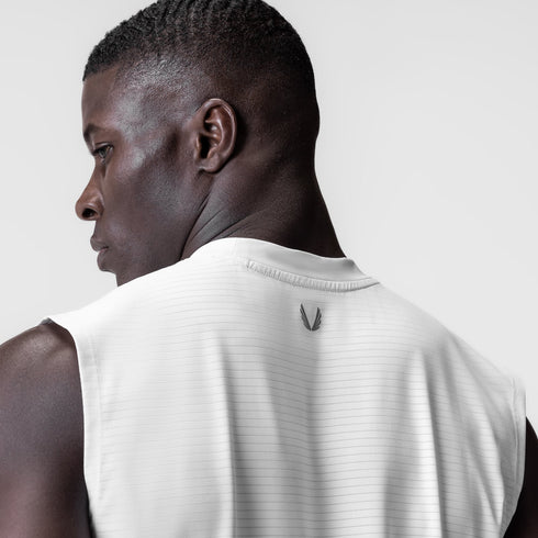 0927. 3D-Lite® 2.0 Lycra® Relaxed Cutoff - White