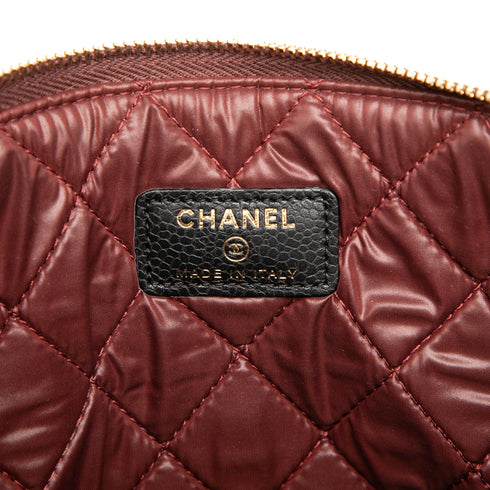 O Case Clutch Quilted Caviar Medium
