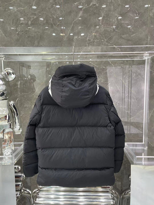 Moncler Hood-Print Hooded Puffer Coat
