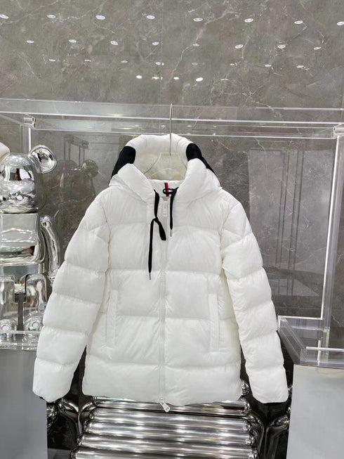 Moncler Hood-Print Hooded Puffer Coat