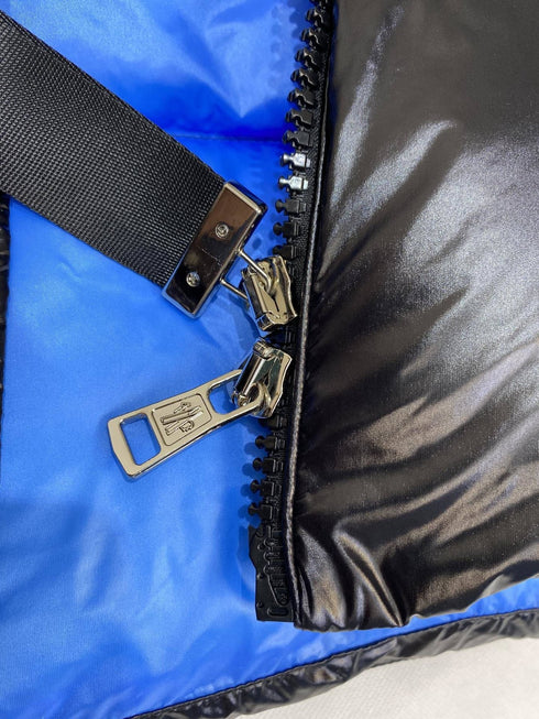 Moncler Contrast-Lined Hooded Puffer Coat
