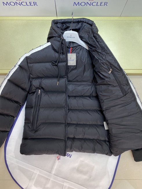 Moncler Hooded Striped-Sleeve Puffer Coat