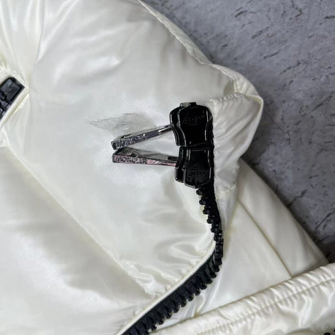 Moncler Celac Fur-Trim Hood Short Down Jacket