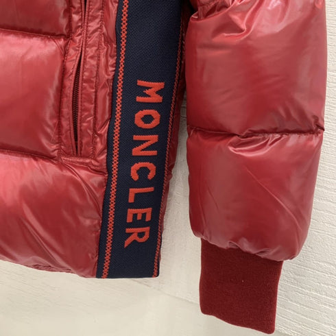 Moncler Color-Block Hooded Short Down Coat