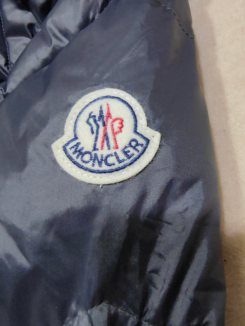 Moncler Women's Fur-Trim Hood Belted Short Down Coat