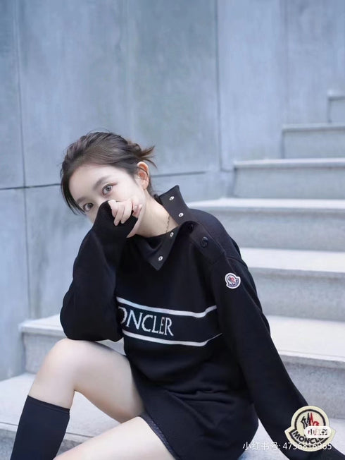 Moncler Women's Mock-Neck Button-Shoulder Knit Sweater