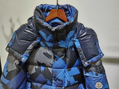 Moncler Geometric Camouflage Hooded Puffer Coat