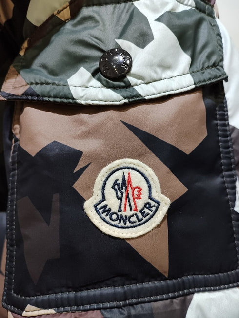 Moncler Geometric Camouflage Hooded Puffer Coat