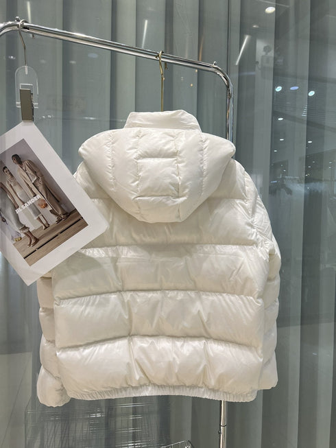 Moncler Hooded Front-Pocket Puffer Coat