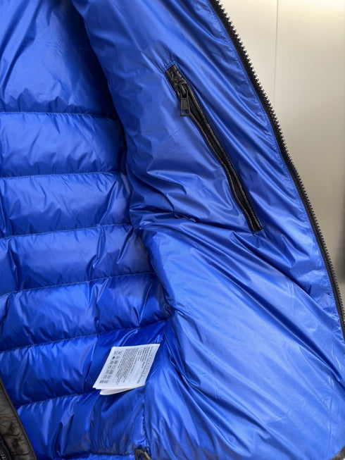 Moncler Black Quilted Puffer Coat with Contrast Lining