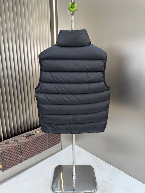 Moncler Quilted Stand-Collar Down Vest