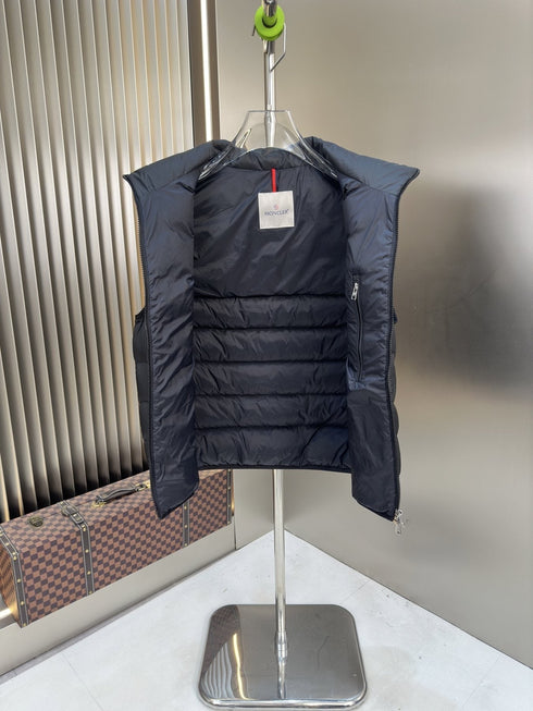 Moncler Quilted Stand-Collar Down Vest