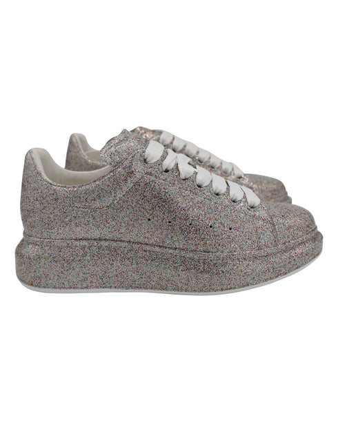 Women's Alexander Mcqueen Multicolor Glitter Spray Oversized Sneakers in Silver Leather