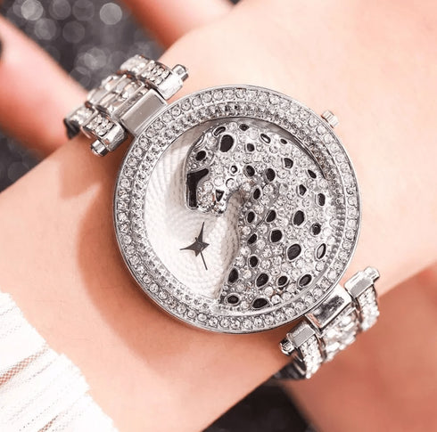 18k Gold Quartz Diamond Leopard Watch