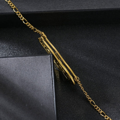 2D Custom Gothic Name Chain