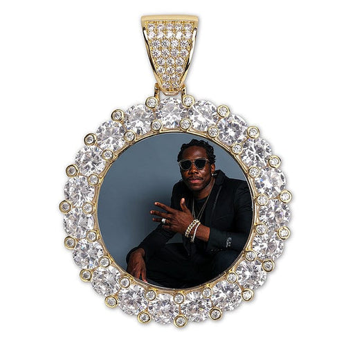 VVS Jewelry Iced Name Engraved Custom Circle Photo Chain