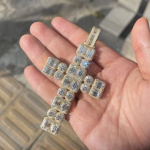 VVS Jewelry Bust Down Jesus Piece Cross Pendant