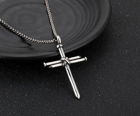 VVS Jewerly Nail Cross Pendant Chain