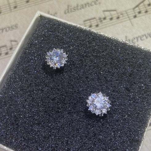 VVS Jewelry Classic Silver Stud Earrings