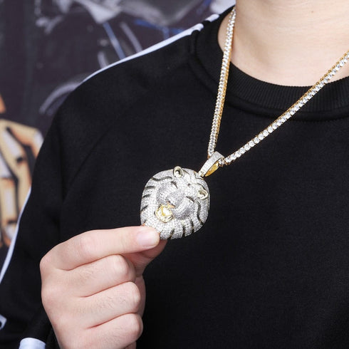 VVS Jewelry Fully Iced Lion's Head Chain
