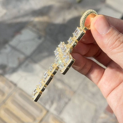 VVS Jewelry Bust Down Jesus Piece Cross Pendant