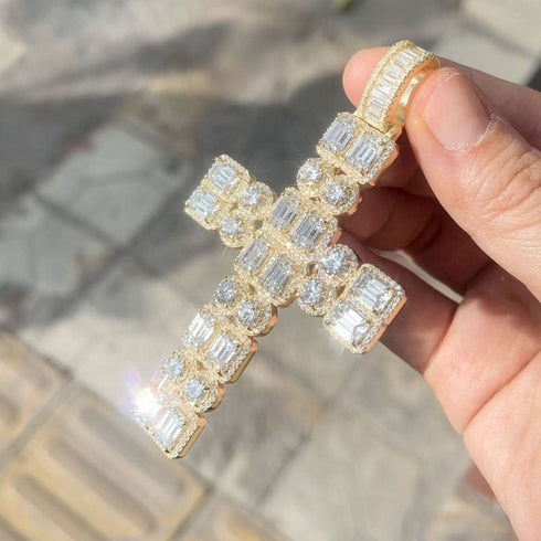 VVS Jewelry Bust Down Jesus Piece Cross Pendant