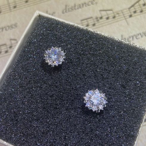 VVS Jewelry Classic Silver Stud Earrings