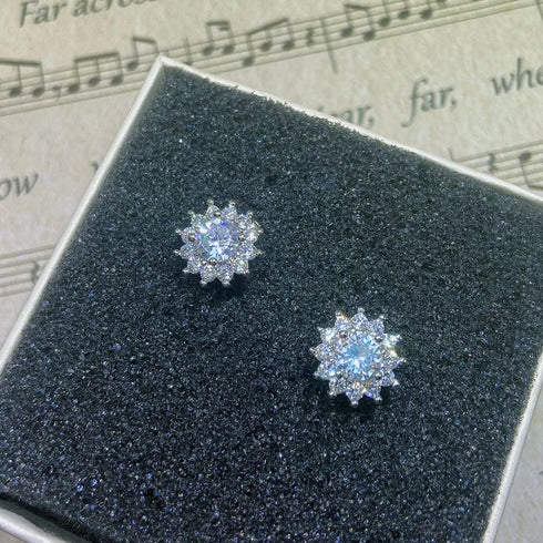 VVS Jewelry Classic Silver Stud Earrings