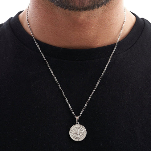 VVS Jewelry Compass Pendant Necklace